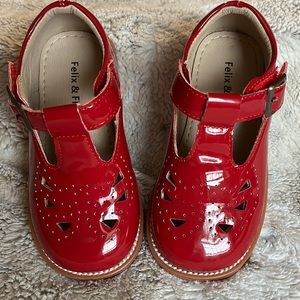 Felix & Flora Red maryjane dress shoes. Toddler size 7